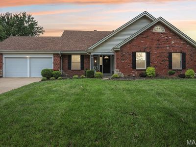 2113 Fairway Bnd, Chesterfield, MO, 63017