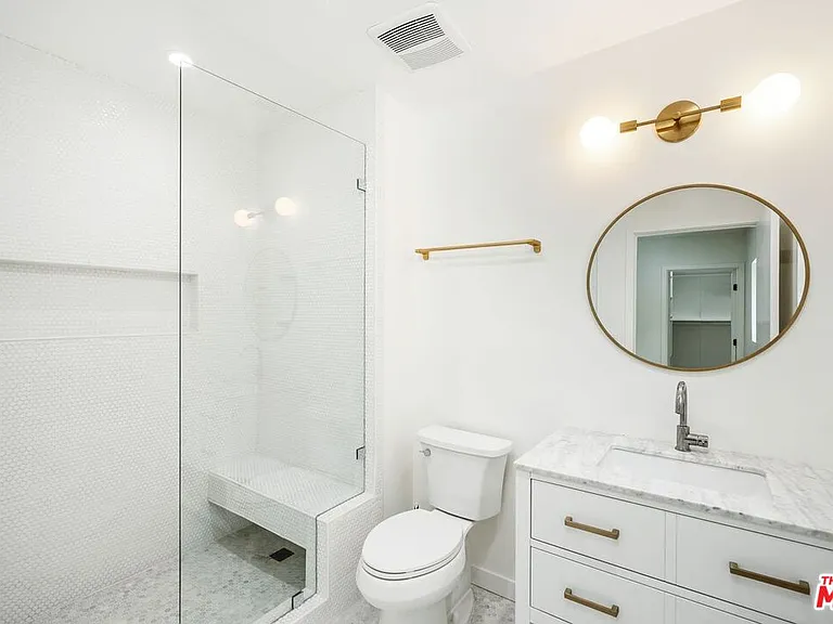 4545 Balboa Ave — Photo 21