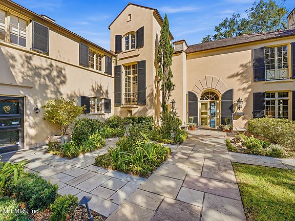 4th image of 3775 ORTEGA Boulevard