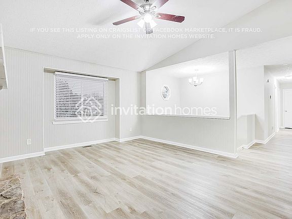 4th image of 3560 Brookview Dr
