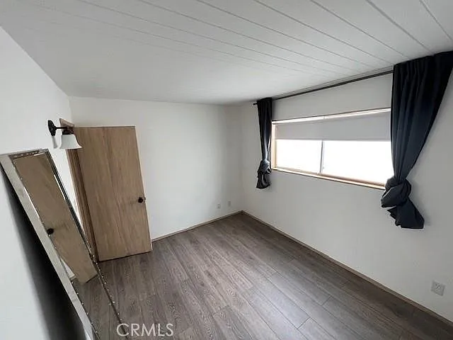 2 bed, 1084 sqft, $3,950 — Photo 2