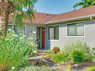 5811 NE 10th Ave #106, Portland, OR, 97211