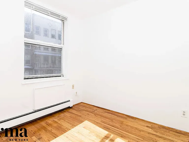 123 Huron St #2 — Photo 9
