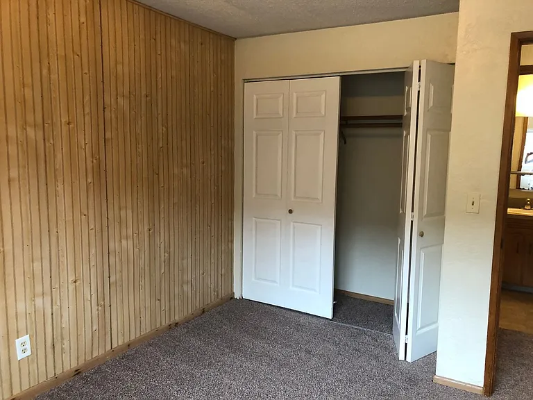 1893 Garden Ave #16 — Photo 8