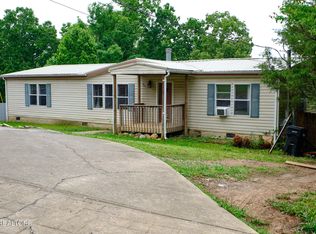 110 Moose Trail Ln, Powell, TN 37849