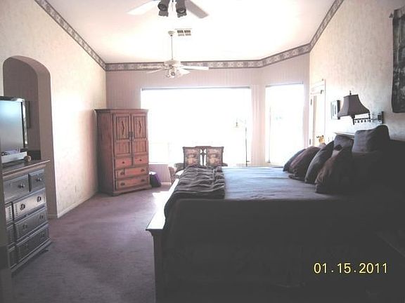 4th image of 5647 W Arrowhead Lakes Dr