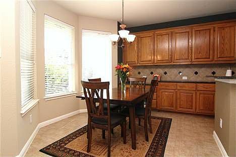 4th image of 9505 Lisi Anne Dr