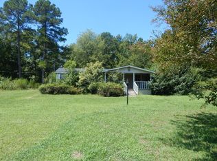 2819 Savannah Grove Rd, Effingham, SC 29541