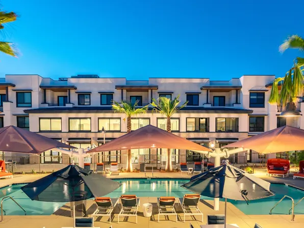 Everleigh Palm Desert 55+ Active Adult Apartment Homes