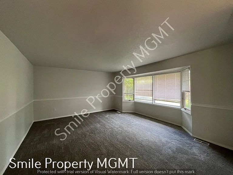 7710 SW Barnard Dr — Photo 3