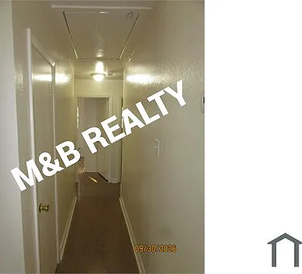 3 bed, 864 sqft, $1,100 — Photo 3