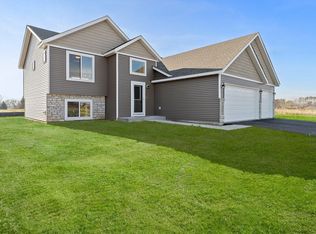 464 Delta Queen Ave, Prescott, WI 54021