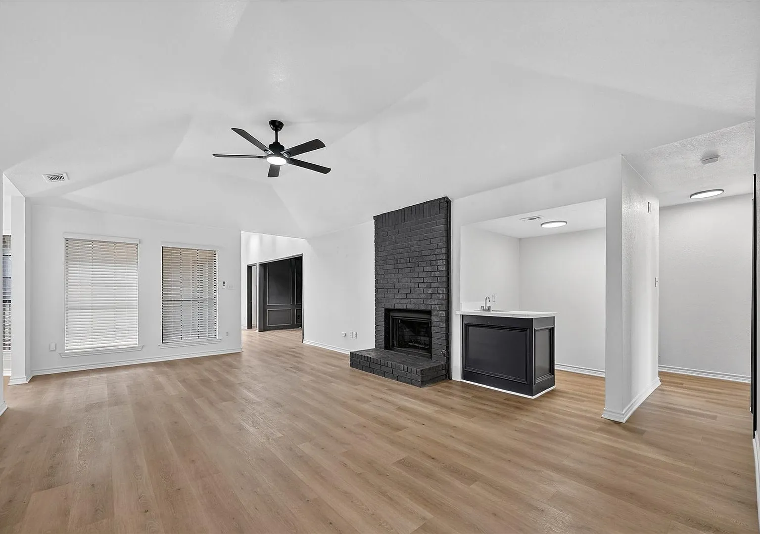 4050 Saint Christopher Ln — Photo 1