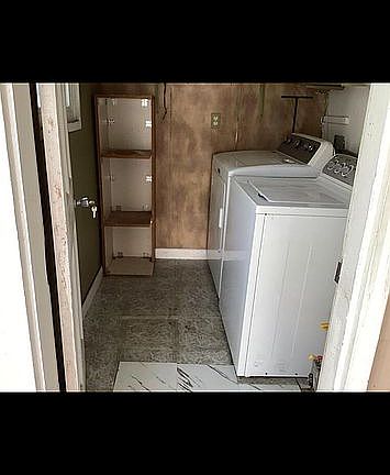 5th image of 7440 Tyndale Ct