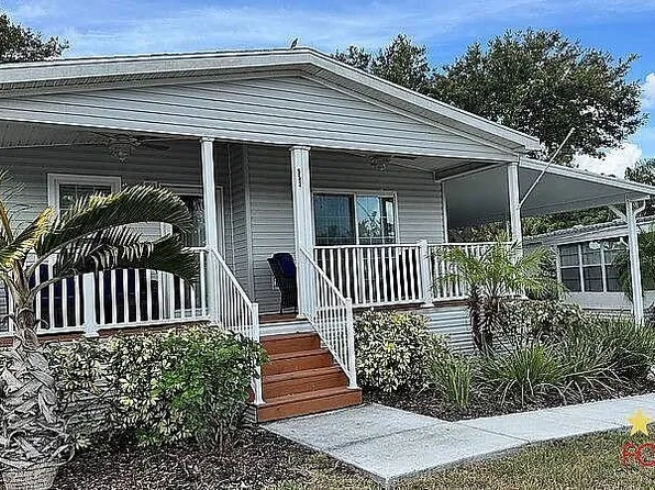 8775 20th St #553, Vero Beach, FL 32966