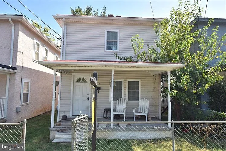 320 Ritenour St photo 1