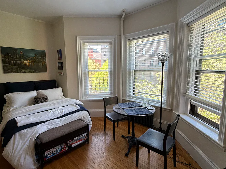 245 Beacon St #3F — Photo 5