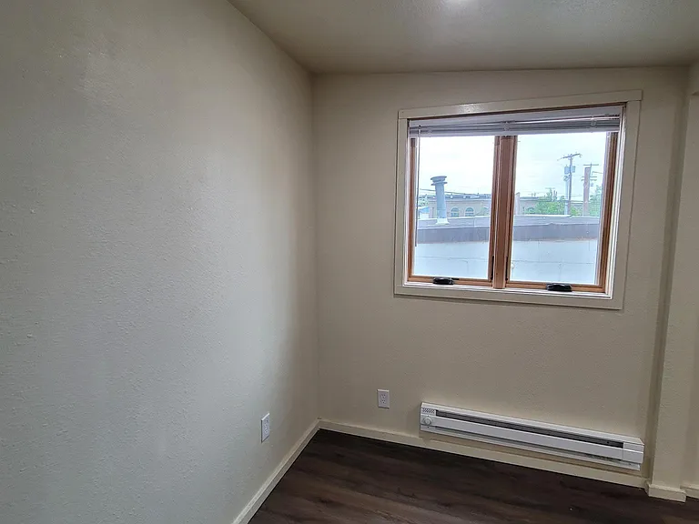 712 Park Ave #C — Photo 29