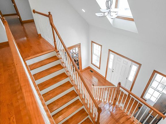 4th image of 24563 Spriggs Ct