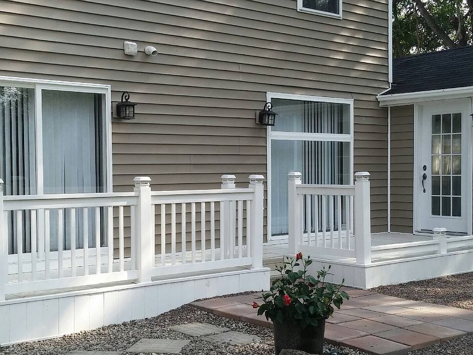 1st image of 4049 Crescent Dr