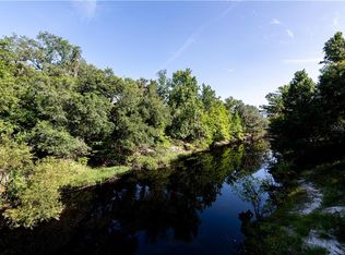 5301 Olivet Dr, Dade City, FL 33523