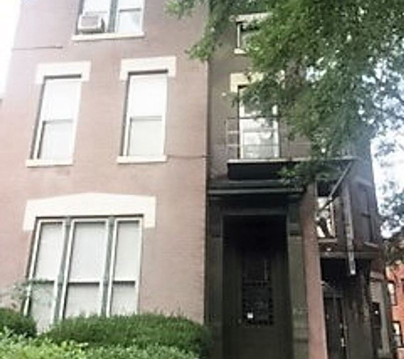 1st image of 1622 S 4th St #4475383