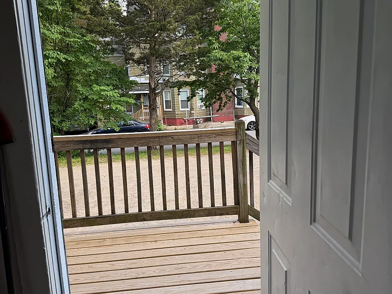 203 Hilldale Ave — Photo 11
