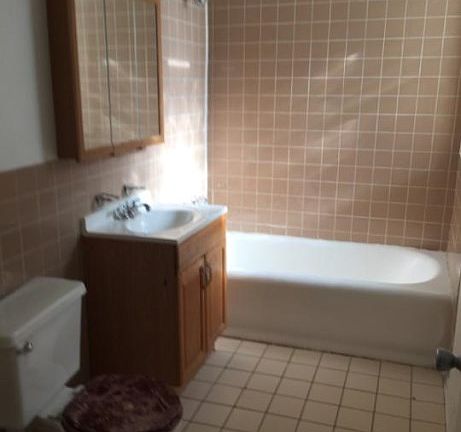 5th image of 7548 S Kingston Ave