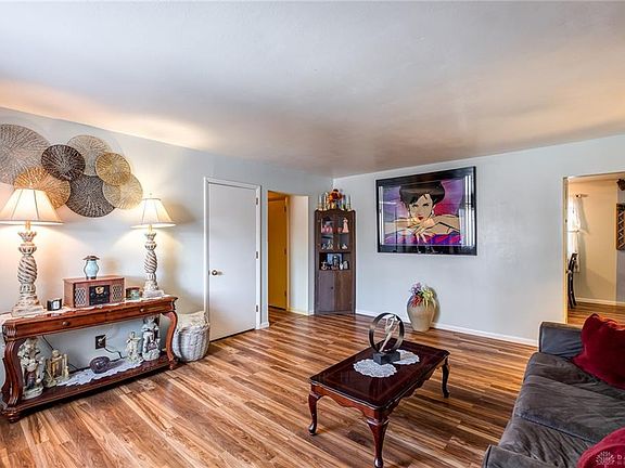 3rd image of 6039 Deerfield St