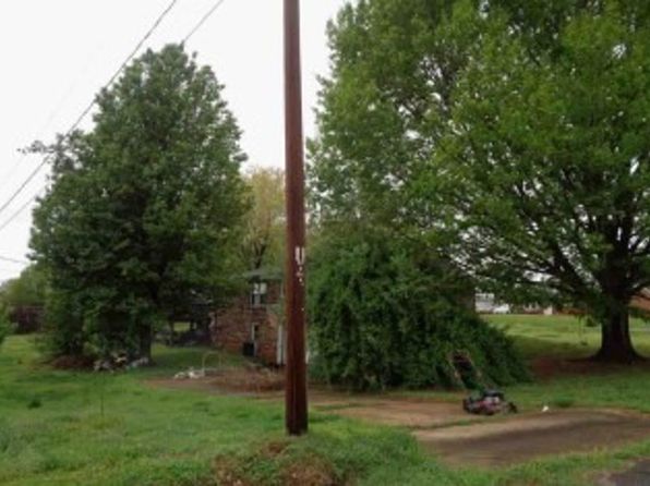 122 Locust Trl, Ellenboro, NC 28040