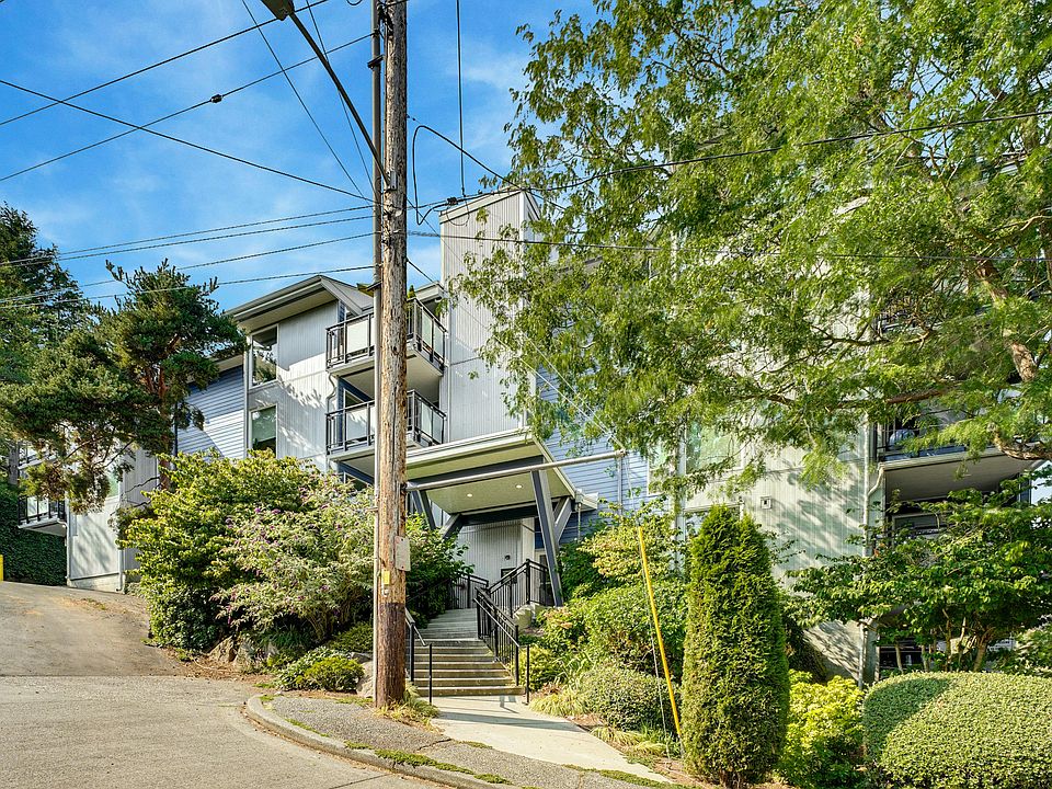 1st image of 2510 W Bertona St APT 211