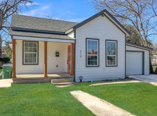 219 Saint James St, San Antonio, TX 78202