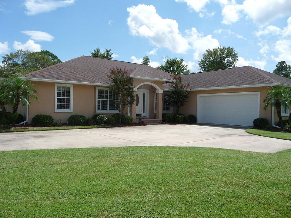 1st image of 102 Clover Ln