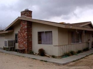 7824 Joshua View Dr, Yucca Valley, CA 92284