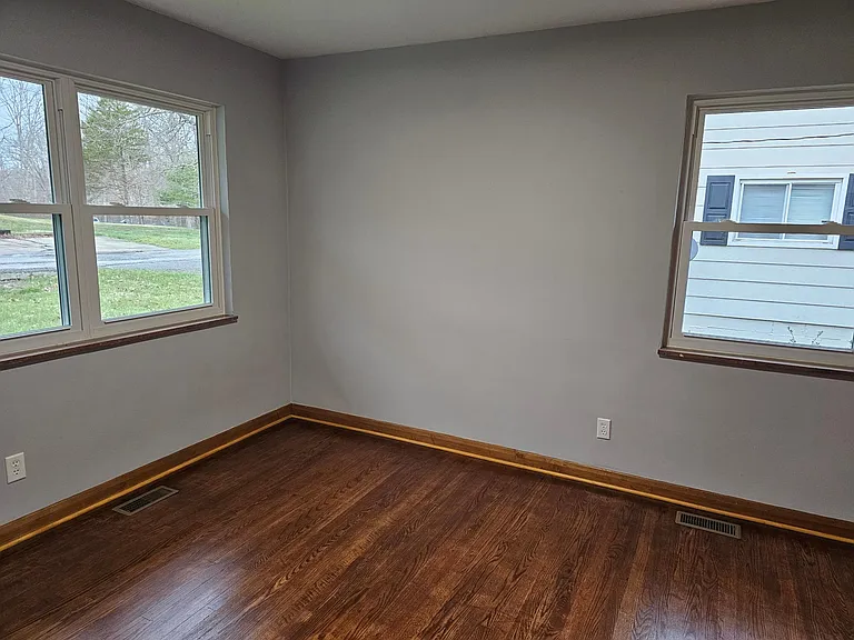 6231 Highland Dr — Photo 20