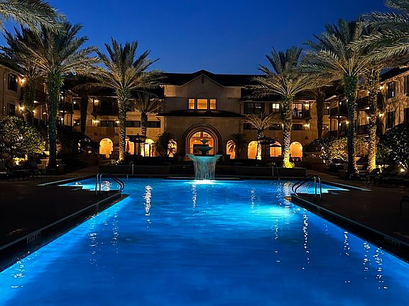 2nd image of 955 REGISTRY Boulevard #114
