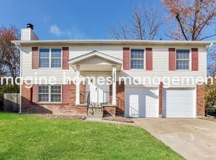 12835 Calamaide Ct, Maryland Heights, MO