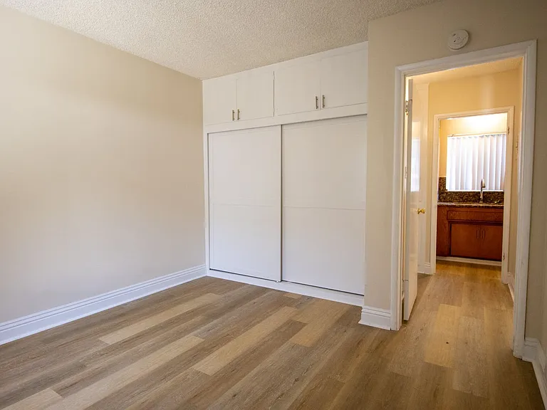 850 S Rosemead Blvd — Photo 9
