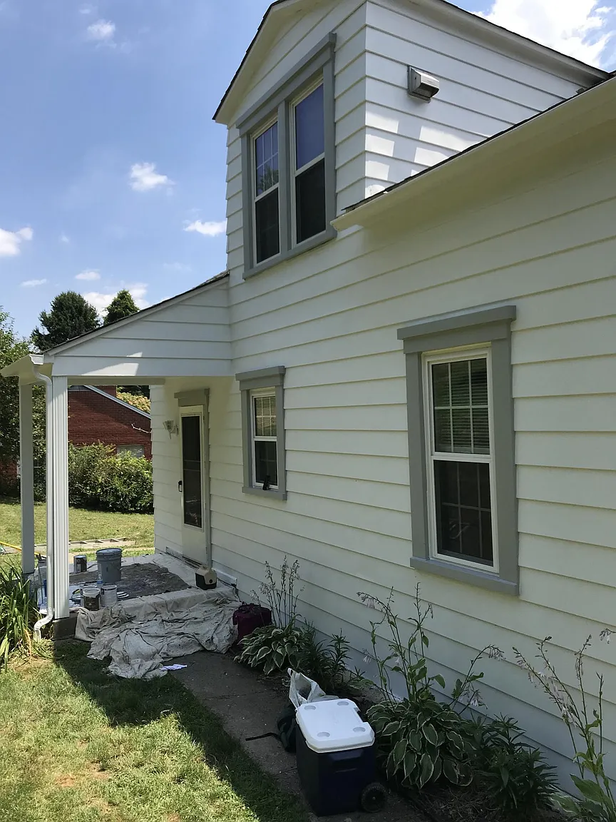 6648 Library Rd photo 1