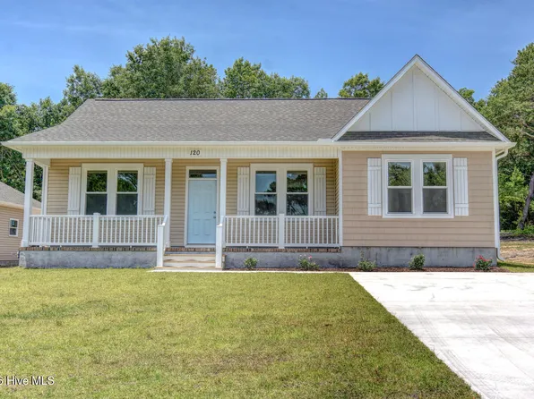 120 Crabshell Ln, Sneads Ferry, NC 28460