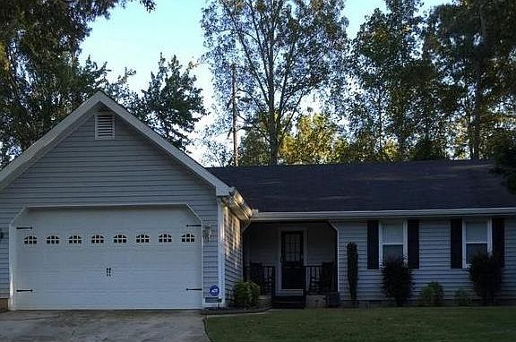 2nd image of 5020 Southgate Dr