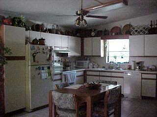 2nd image of 136 Pearl Ave