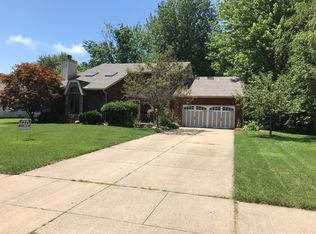 6720 N Palmerston Dr, Mentor, OH 44060