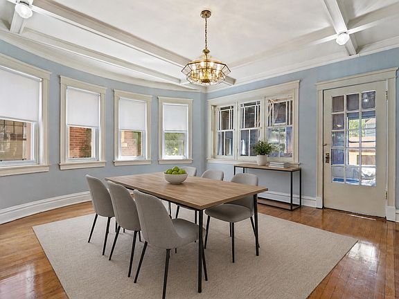 5th image of 2051 E 72nd Pl