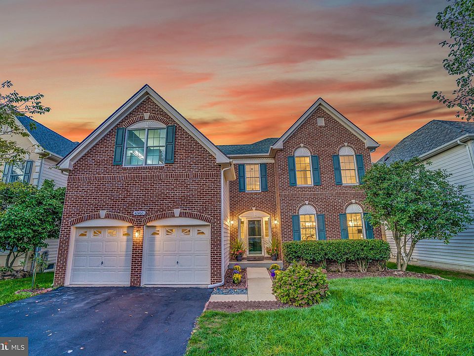 42460 Unicorn Dr, Chantilly, VA 20152 Zillow