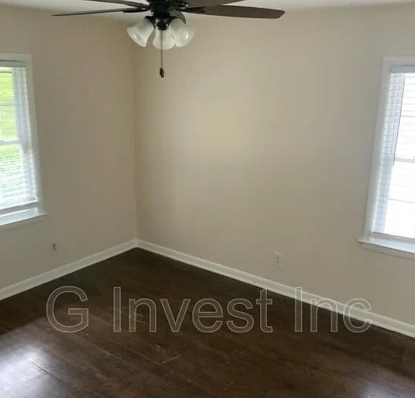 1459 Hawkins St NW — Photo 6
