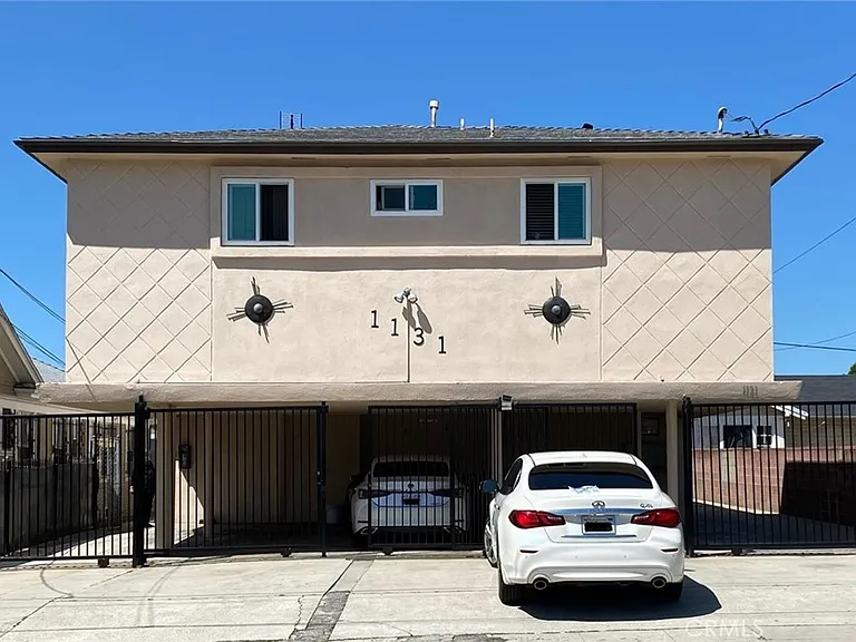 1131 N Kenmore Ave #7 — Photo 1