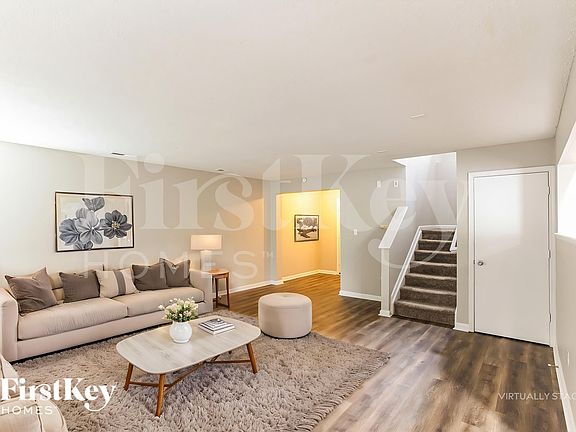 4th image of 10423 Apple Creek Way