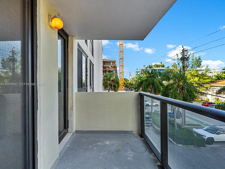 9800 W Bay Harbor Dr #308 — Photo 33