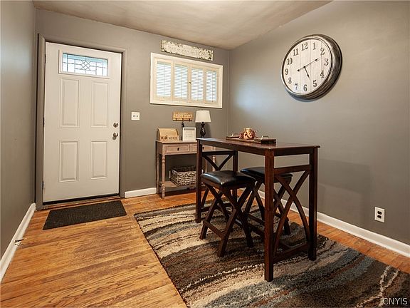 5th image of 2103 Bedford St